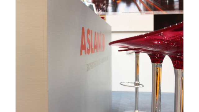 You are currently viewing Aslan introduces new double-sided self adhesive film with perfect flatness