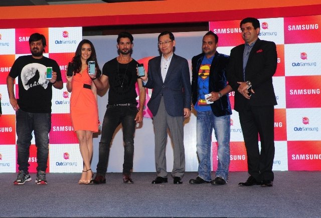 You are currently viewing Samsung unveils digital entertainment store