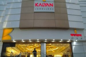 Kalyan opens five showrooms in a day in Kerala