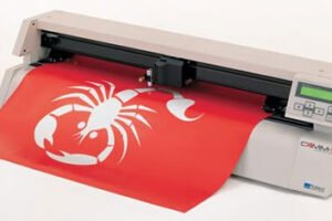 Roland DG marks milestone of sale of 420,000th vinyl cutting plotter