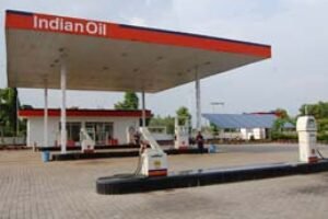 Oil retailers to open 35,600 new outlets in three years
