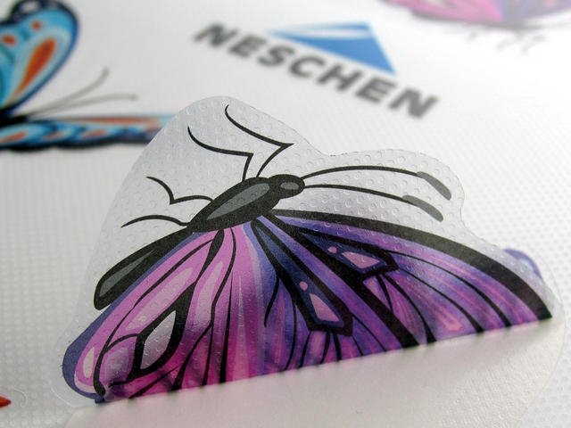 Read more about the article Neschen releases easy dot PVC film
