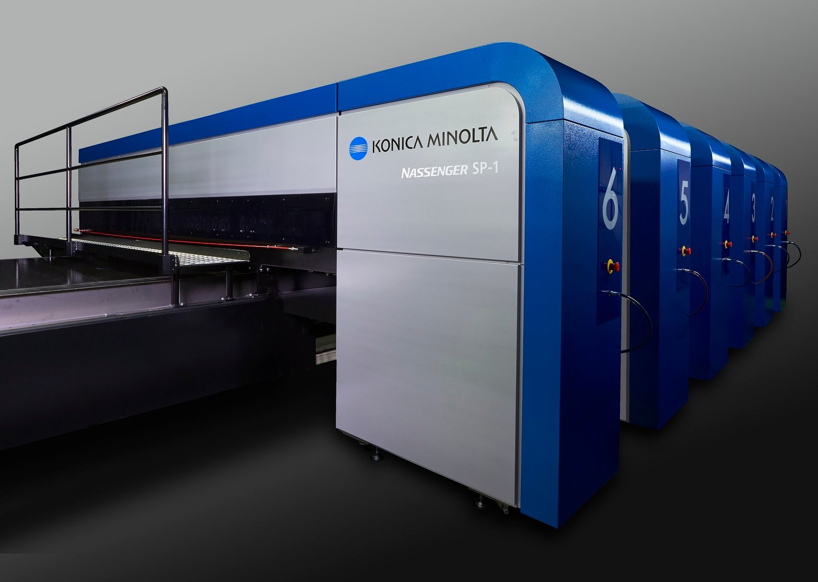 You are currently viewing Konica Minolta unpacks game-changing inkjet textile single-pass printer