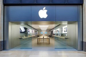 Apple in proposal of company-owned retail stores