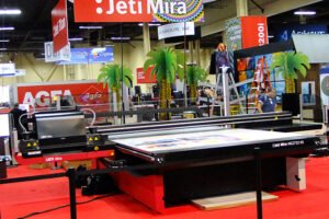 AGFA Graphics adds new features and automation to Jeti Tauro and Mira