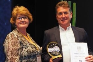 Newly launched Roland TrueVIS VG and SOLJET EJ-640 win EDP Awards 2016