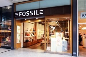 Fossil to open five new stores for smart watches