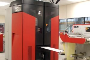 XEIKON 3500 joins XEIKON 8000 at WallVision to support flexible wallpaper production