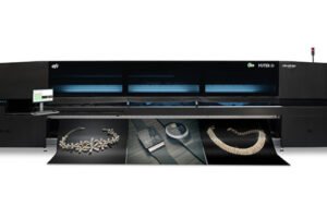 EFI marks China debut of VUTEk 5r LED RTR inkjet printer at APPPEXPO 2018