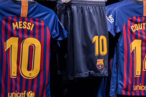 Avery Dennison as global licensee of F.C. Barcelona’s name and numbers jersey customisation