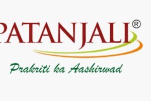 Baba Ramdev launches Patanjali Paridhan; aims 500 stores by 2020