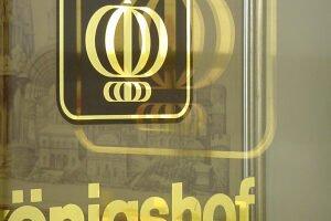 ASLAN launches classic metal effect films