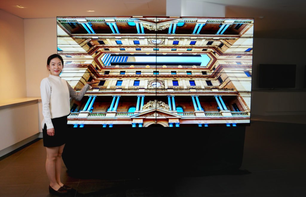 New Samsung UHD Video Wall P1