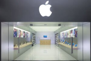 Apple to open larger retail outlets in New Delhi and Mumbai
