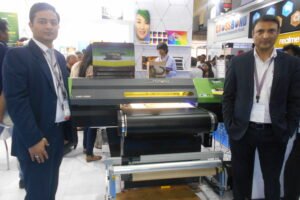Apsom Infotex launches Roland VersaUV S-Series direct-to-substrate UV LED flatbed and belt printers