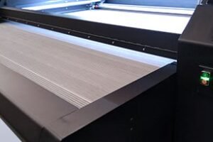 Summa showcases 1.8 m L1810 advanced laser cutter at ITMA 2019
