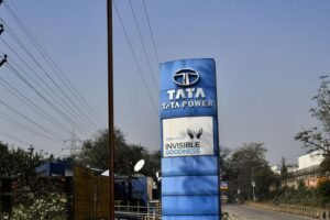 Tata Power plans for 700 EV charging stations by 2021