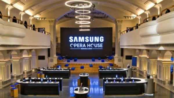 You are currently viewing Samsung eyeing larger format mobile experience centres in new cities