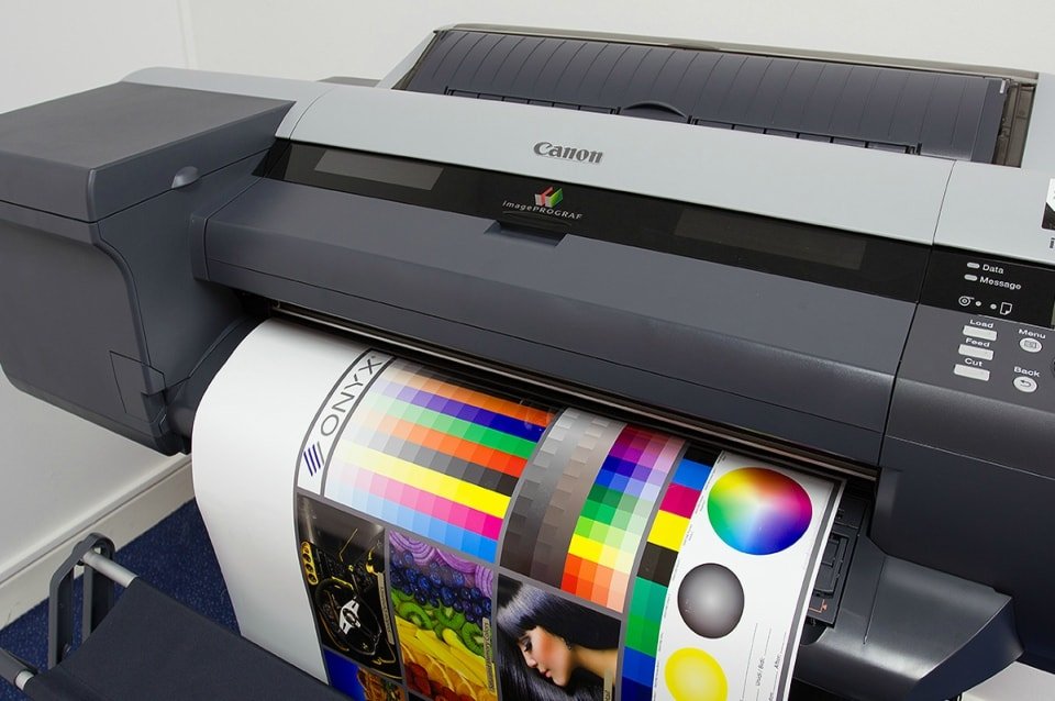 You are currently viewing Canon imagePROGRAF ideal for effective COVID-19 related signage graphics