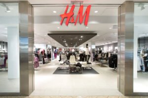 H&M to set up 100 stores in India in coming years