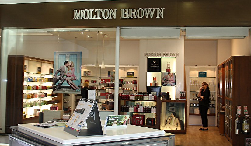 You are currently viewing Molton Brown draws plan to open more than dozen stores by 2023 in India