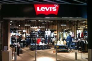 Levi Strauss to expand retail footprints