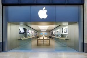 Apple chalks out plan to open retail stores in India
