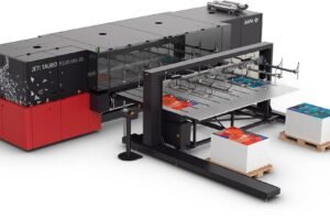Agfa Jeti Tauro H3300 LED wins award for competency in UV/Latex hybrid technology