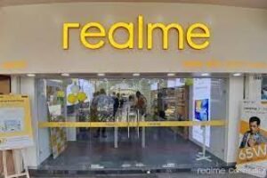 Realme opens 100 exclusive retail stores pan-India
