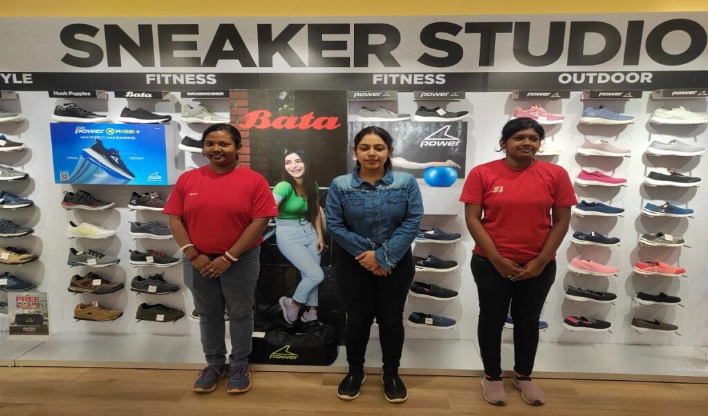 bata women store