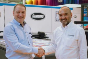 SUMMA acquires Valiani to expand business in flatbed cutting