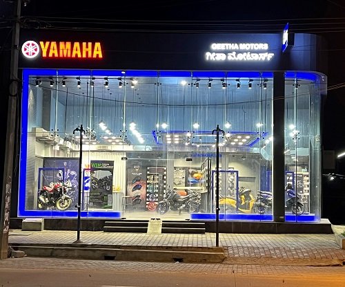 You are currently viewing Yamaha opens three new ‘Blue Square’ outlets in Mumbai