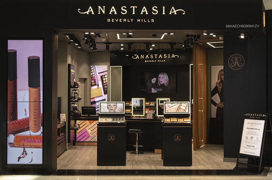 You are currently viewing Anastasia Beverly Hills debuts first boutique in Mumbai