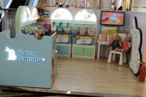 SuperBottoms goes for brick n’ mortar stores