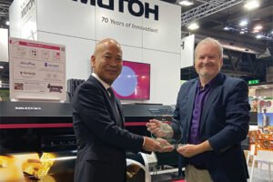 Mutoh XpertJet 1641SR Pro wins Buyers Lab 2023 Pick Award