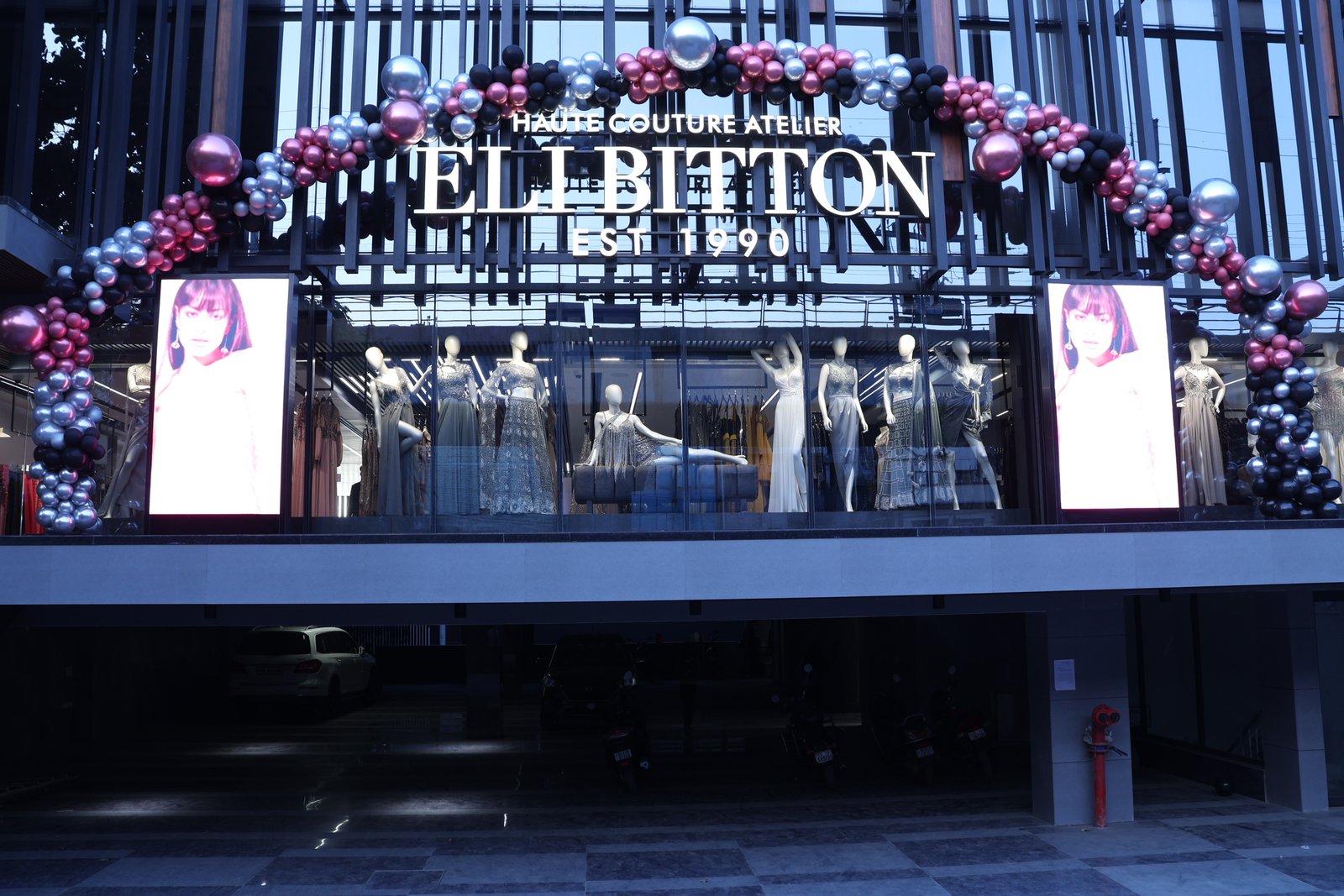 You are currently viewing Eli Bitton expands physical retail footprint with first store in Delhi        