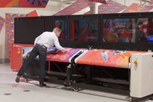 Agfa Jeti Tauro UHS redefines embellish with clear varnish option