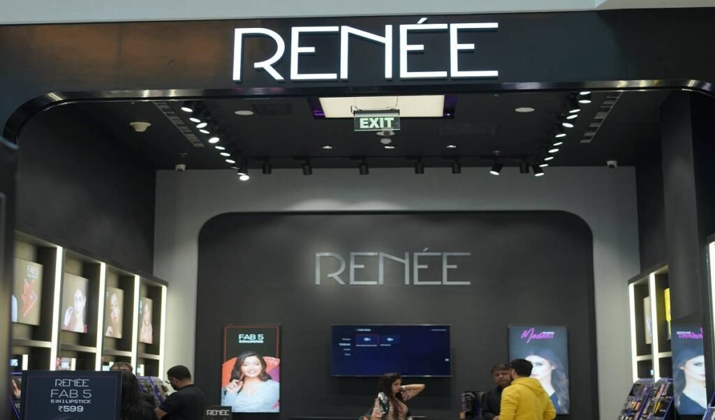 RENEE Cosmetics New Flagship Store Lucknow 1