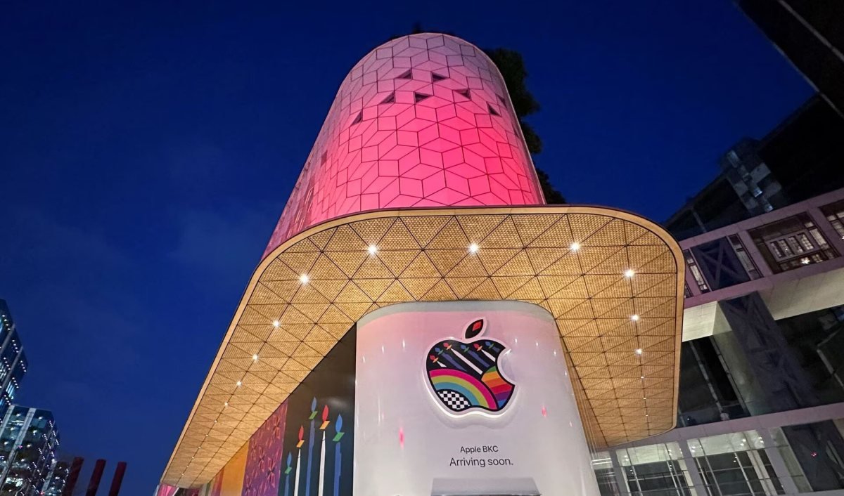 You are currently viewing Apple marks its first company-owned store in India at Mumbai