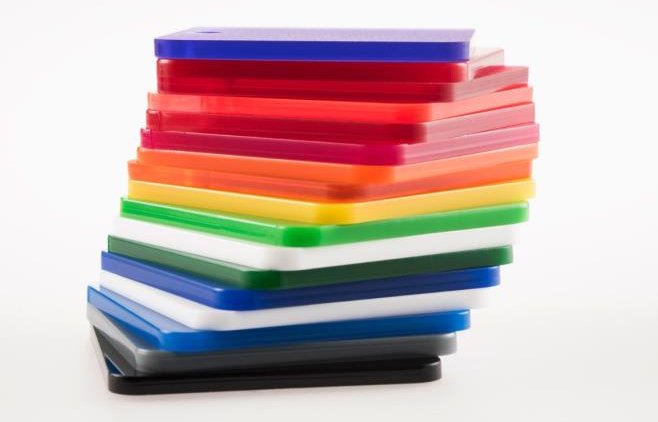 Read more about the article Trotec launches two new lines of acrylic laser & engraving sheets