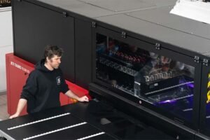 Imaged Advertising Creations (IAC) installs North America’s first Agfa Jeti Tauro H3300 HS LED with varnish