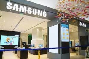 Samsung India opens largest experience store in Gujarat