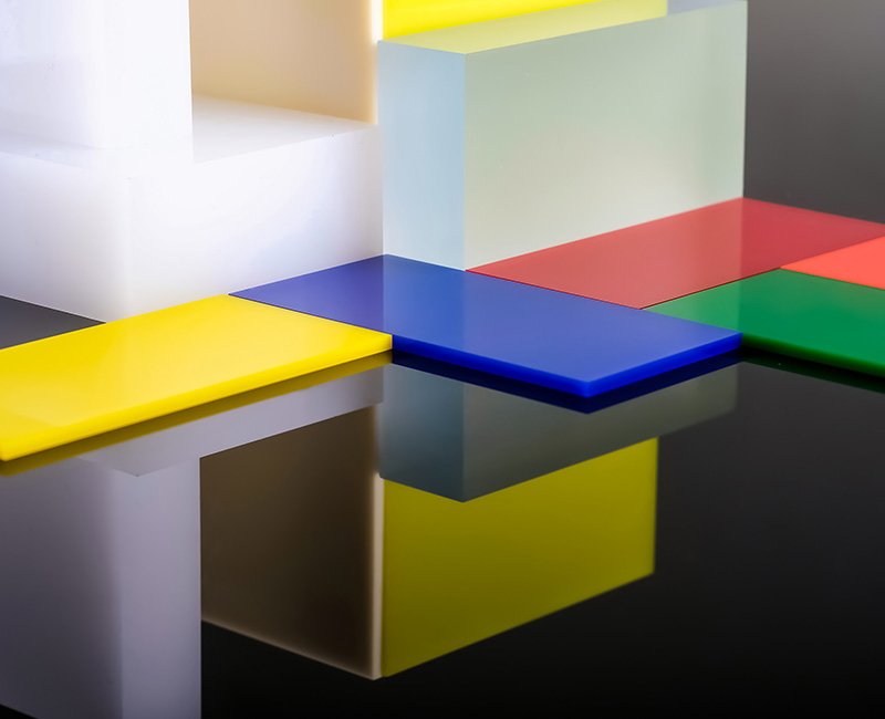 Read more about the article Astari creates impressive displays with ASTARIGLAS GP cast acrylic sheets