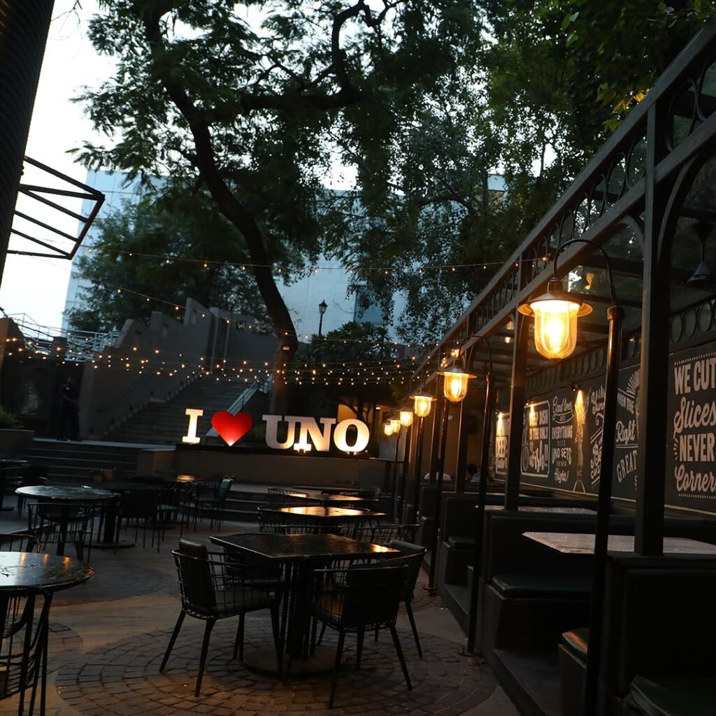 61ada8be3635a33a9e6338f0 1638770878603