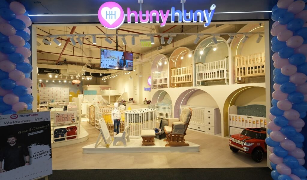HunyHuny Story launch 1