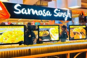 Samosa Singh opens new outlet in Hyderabad