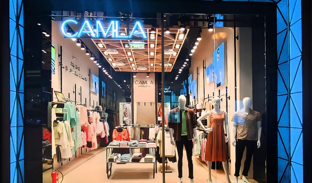 camla store front image