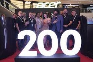 Acer marks unveiling of 200 stores in India