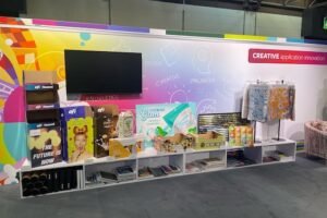 EFI shows innovations for display graphics, packaging and textiles at drupa 2024