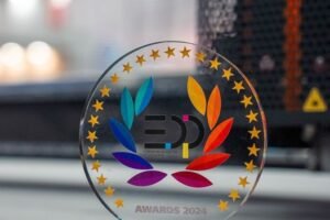 Kongsberg Ultimate named ‘Best Wide-Format Cutting Solution’ at drupa 2024